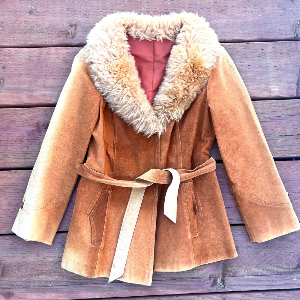 !!SOLD!! Vtg 70s Ombre Tan Brown Suede Shearling Penny Lane Belt Coat Jacket